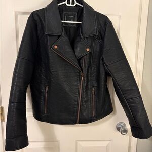 Lily & Lottie (Vegan) Leather Moto Jacket – Black – 3XL – Rose Gold Hardware